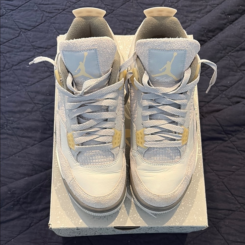 Air Jordan 4 Retro Sneakers